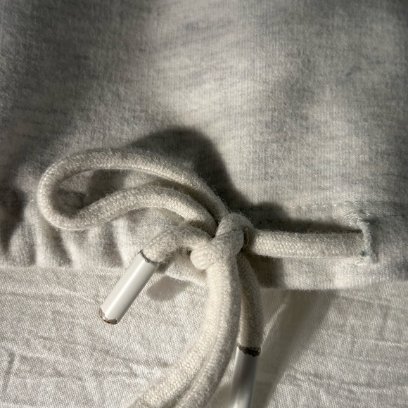 The Group Babatob cropped, hooded, soft, thick sweatshirt! Nice!! - Picture 7 of 12